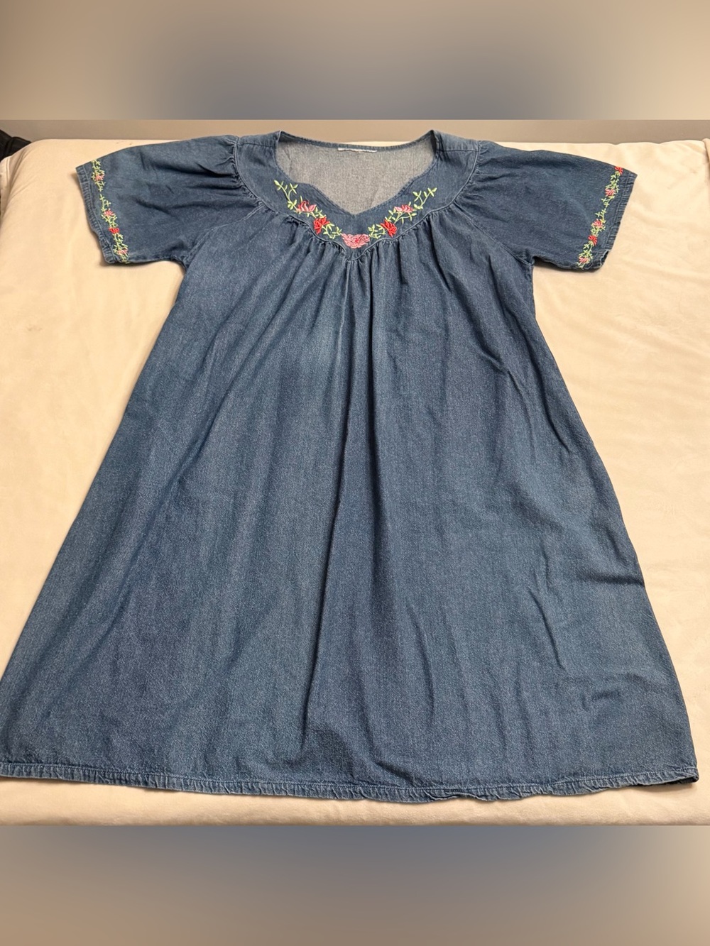 Vintage 90s Denim Floral Embroidered V-Neck Patio Swing Dress, see measurements - Picture 2 of 12